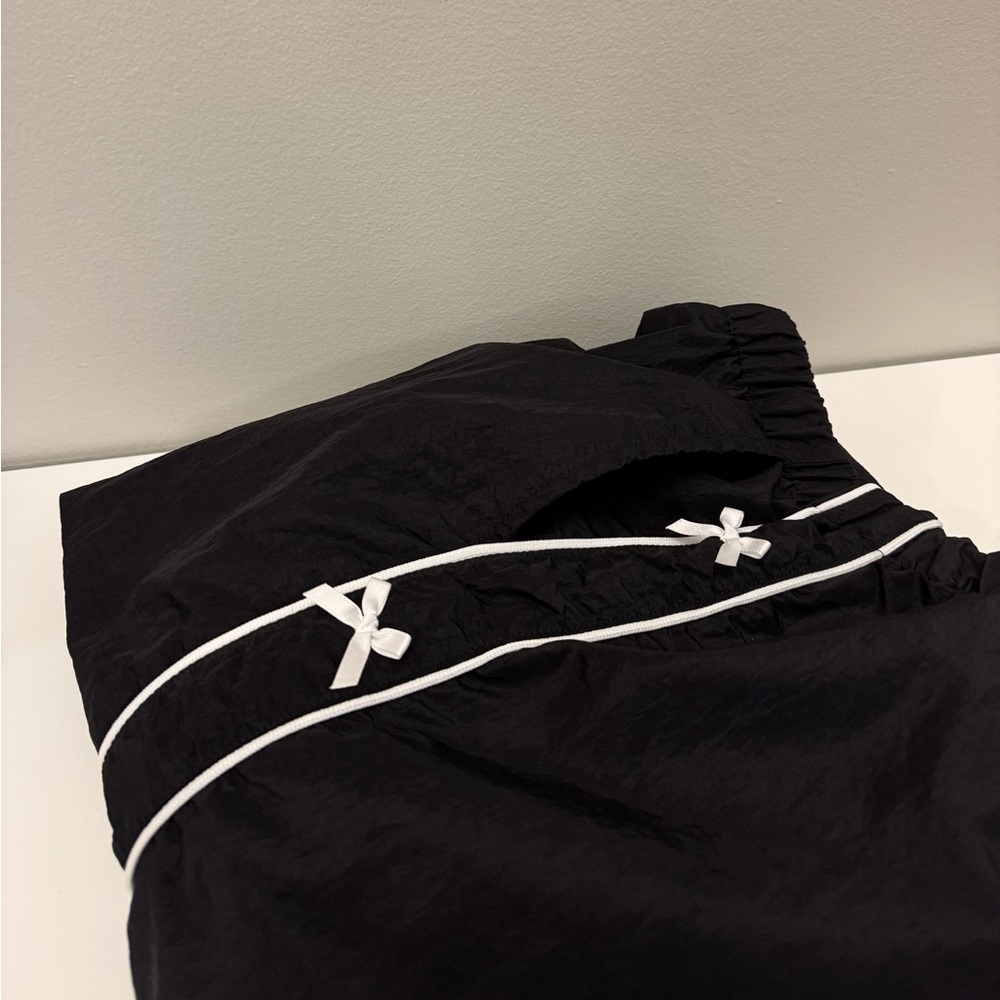 Coco & Shay Bows/Drawstring Track Pants - Picture 5 of 5